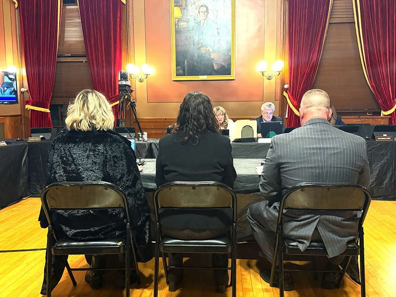 Rhode Island House Judiciary Committee listens to testimony on H8272